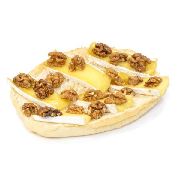 Broodje brie met walnoten en honing