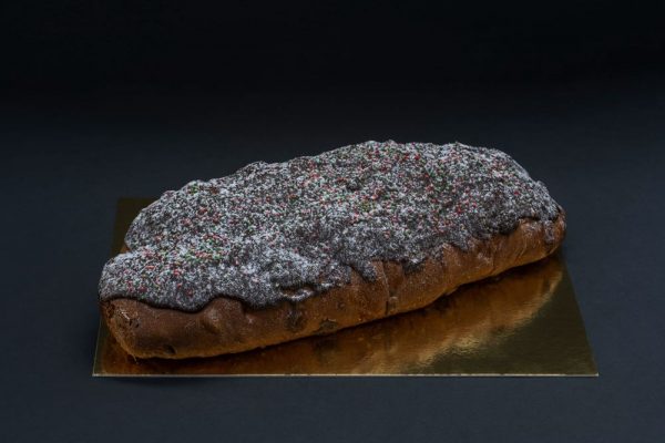 Schwarzwalderkirsch kerststol gevuld met amandelspijs en luxe nootjes, 750 gr - Afbeelding 4